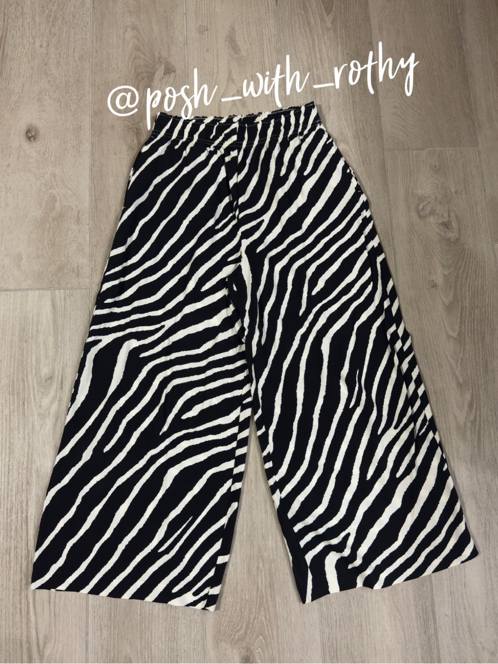 H&M Wide Cut Pull On Zebra Print Pants 🦓 - Picture 2 of 9